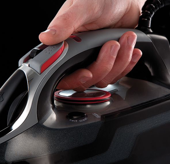 Strykejern Russell Hobbs 3100 W power steam ultra